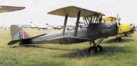 Dvouplošník D.H.82 Tiger Moth patřil k letounům, které měly v klidové poloze vychýlenou výškovku dolů