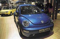Vidíte, že modrá metalíza VW New Beetle skutečně sluší