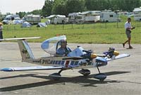 Pro letouny Cri-Cri se nejčastěji používají motory ze zahradních sekaček