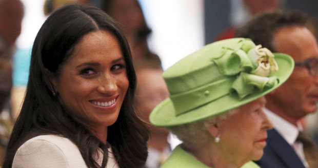 Meghan podstoupila utajený obřad! Královská rodina chtěla vše ututlat