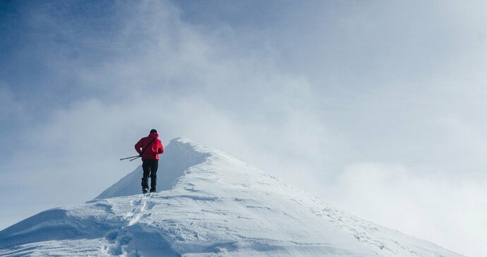 České horolezce odřízla v Himálaji sněhová bouře! Na hřebenu hory čekají, až se počasí umoudří