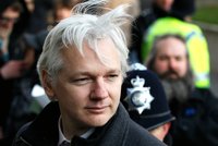Vězení, nebo svoboda? Pokud Assange neuspěje u OSN, vzdá se Britům