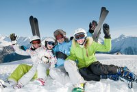 Jak levně na hory: Užijte si lyžování bez zruinování konta!