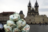 Den Země po česku: 91 Máchových jezer pitné vody a 310 kilo odpadu na hlavu