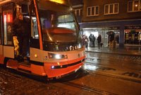 Tramvaj číslo 16 to zapíchne na Palmovce: V noci a večer ji nahradí autobusy