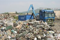 Česko je skládkovací velmocí EU. Zkompostujeme jen tři procenta odpadu