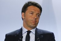 Omluvte se za výrok o bohatých, rozmazlených spratcích, naléhá Rolex na premiéra Itálie