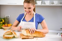 Voňavy, teplý a lahodný! Rady, jak udržet chléb co nejdéle čerstvý!