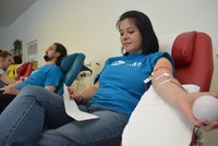 Každý Čech potřebuje pětkrát za život krevní transfúzi. Dárců se ale nedostává