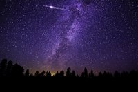 Nebeská nádhera: Oblohu v noci opanují „padající hvězdy“, vidět jich budou stovky