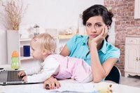 Vracíte ze z mateřské nebo rodičovské do práce? Tohle jsou největší triky šéfů! A jaké výhody naopak máte?