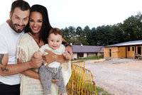 Noid Bárta staví pro rodinu dřevěný dům: Za pouhých 800 tisíc prý budou ve vlastním!