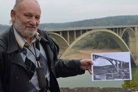 Pamětník vzpomíná u vyschlé Vltavy: Pod Podolským mostem stál jeho rodný dům