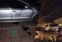 Policisté chytili vykrádače aut v Praze přímo při činu: Sháněl peníze na drogy