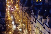 Vánoční světýlka v Praze v ohrožení. Václavák ani Pařížská se možná nerozsvítí