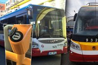 MHD v Praze se mění: Nabíječky v autobusech, platba kartou i wi-fi