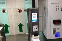 WC v pražském metru budou hezčí a dražší: Místo pětikoruny dáme deset