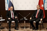 Turci prosí Rusko o prominutí? Erdogan se prý omluvil za sestřelení letadla