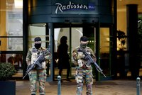 Kromě teroristů musí hlídat i vězně: Belgičtí vojáci se začínají bouřit