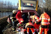 Děsivá nehoda vlaku a auta: Tři lidé jsou mrtví, čtvrtý těžce zraněný