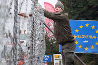 Mise mířená na migranty. Čeští policisté odjeli střežit slovinské hranice