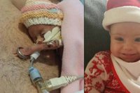 Dívka vážila 450 gramů a hrozilo, že zemře: Teď ale oslavila první Vánoce