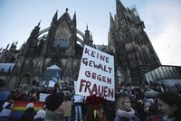 Sexútoků uprchlíků v Německu přibývá. Každý den útočí desetkrát