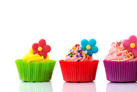 Ozdobené cupcaky: Návod, jak je jednoduše a levně zdobit cukrářskou hmotou