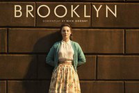 Snímek Brooklyn: Příběh ekonomické uprchlice kazí jen filmařská chyba