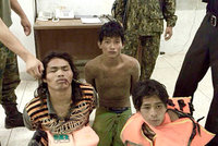 Opilí rybáři na thajské pláži znásilnili dvě turistky: Pod krkem jim při tom drželi nůž