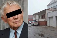 Otřesný zážitek Vladimíra (90) z Jičína: Zapomněli ho celou noc v sanitce!  Marně bušil holí…