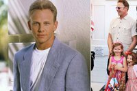 Steve z Beverly Hills 90210 ukázal svou dokonalou rodinku: Proboha, ten chlap snad nestárne!