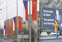Čínské vlajky opět vlají. Prezidenta uvítají ale i dalajláma s Havlem