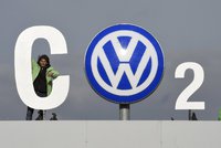 Volkswagen se vyplatí z emisního skandálu. Částce 108 miliard kývl soud v USA