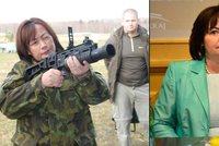 Zemanová se mundúru nebojí: První dáma dostala medaili i za podporu žen v armádě