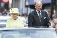 Manžel královny Alžběty princ Philip (96) byl hospitalizován: Čeká ho operace!
