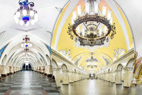Luxus pod zemí: Moskevské metro je opravdové umění! Pražské proti němu nemá šanci