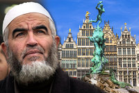 Nesmíme naštvat muslimy, v Evropě jich bude víc než křesťanů, varuje ministr