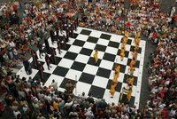 Už jste viděli živé šachy? Na festivalu ČEZ CHESS TROPHY 2016 na Kampě máte možnost