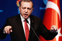 Erdogan tepal kvůli masakru Arménů „turecké“ poslance: Udělejte si krevní testy