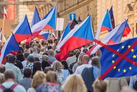 Czexit podporují 4 z 5 čtenářů Blesk.cz. Zbaví se Bruselu po Britech i Češi?