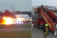 Letadlo začalo hořet po přistání: Na palubě bylo 222 pasažérů