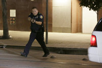 Šílenství v Dallasu: Dva střelci začali pálit do policistů, 4 zabili!