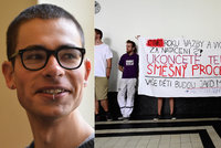 Student a anarchista Ševcov má být na pět let vyhoštěn. „Narušuje veřejný pořádek,“ zdůvodnila policie