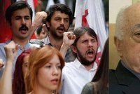 Ponížení údajného strůjce tureckého puče: Jeho rodiště předělají na toalety