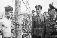 Himmlerovy zrůdné deníky: Nejdřív masáž a svačinka, pak popravy a plynování