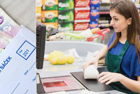 Supermarkety zvyšují platy: Nejsou zaměstnanci, lidem se za pokladnu už nechce