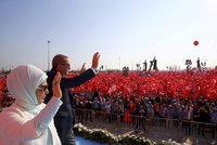 Německo poprvé bez servítek: Turecko se islamizuje a stojí při teroristech