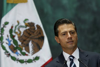Další skandál mexického prezidenta: Opsal kus diplomové práce, tvrdí novináři