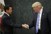 Trump po setkání s mexickým prezidentem: Stále chci zeď na hranicích